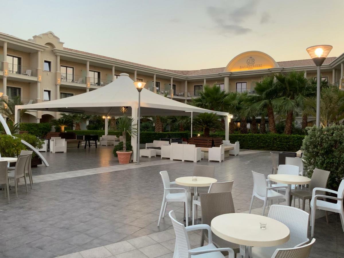 Grand Hotel Balestrieri Torre Melissa Exterior photo