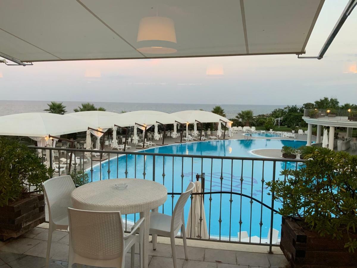 Grand Hotel Balestrieri Torre Melissa Exterior photo